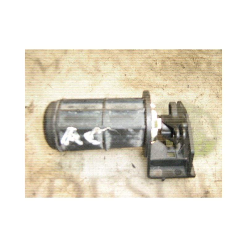 Recambio de maneta porton para ford mondeo berlina/familiar (fd) 2.0 16v cat referencia OEM IAM   