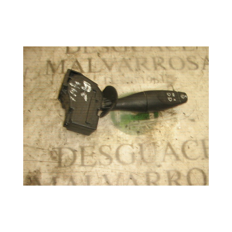 Recambio de mando limpia para ford fiesta (cbk) ghia referencia OEM IAM   