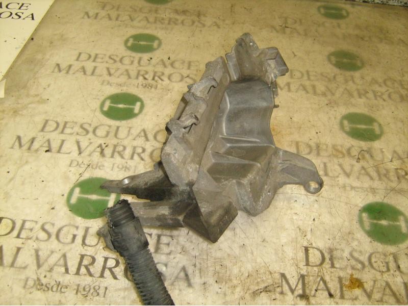 Recambio de soporte cambio para renault clio ii fase ii (b/cb0) authentique referencia OEM IAM   