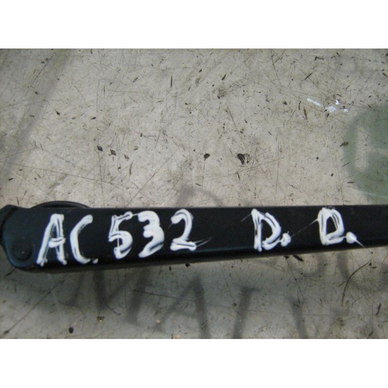Recambio de brazo limpia delantero derecho para peugeot 306 berlina 3/4/5 puertas (s2) xn referencia OEM IAM   