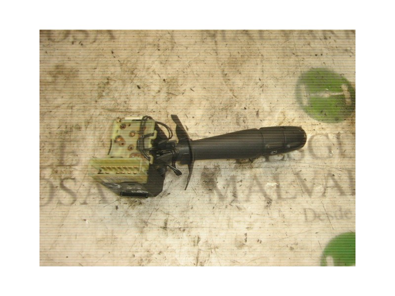 Recambio de mando limpia para renault clio ii fase i (b/cbo) 1.4 alize referencia OEM IAM   