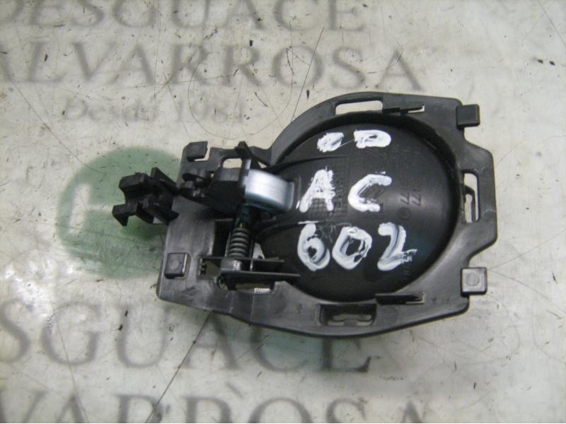 Recambio de maneta interior delantera derecha para citroën c3 1.4 exclusive referencia OEM IAM   