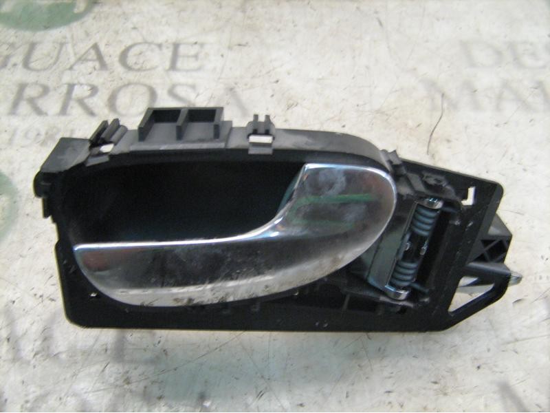 Recambio de maneta interior trasera derecha para peugeot 307 break / sw (s1) sw referencia OEM IAM   