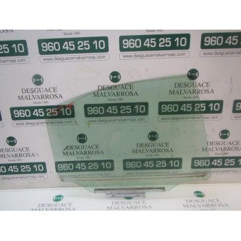 CRISTAL PUERTA TRASERO DERECHO 6811353131 