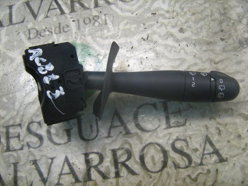 Recambio de mando limpia para renault clio ii fase ii (b/cb0) confort dynamique referencia OEM IAM   