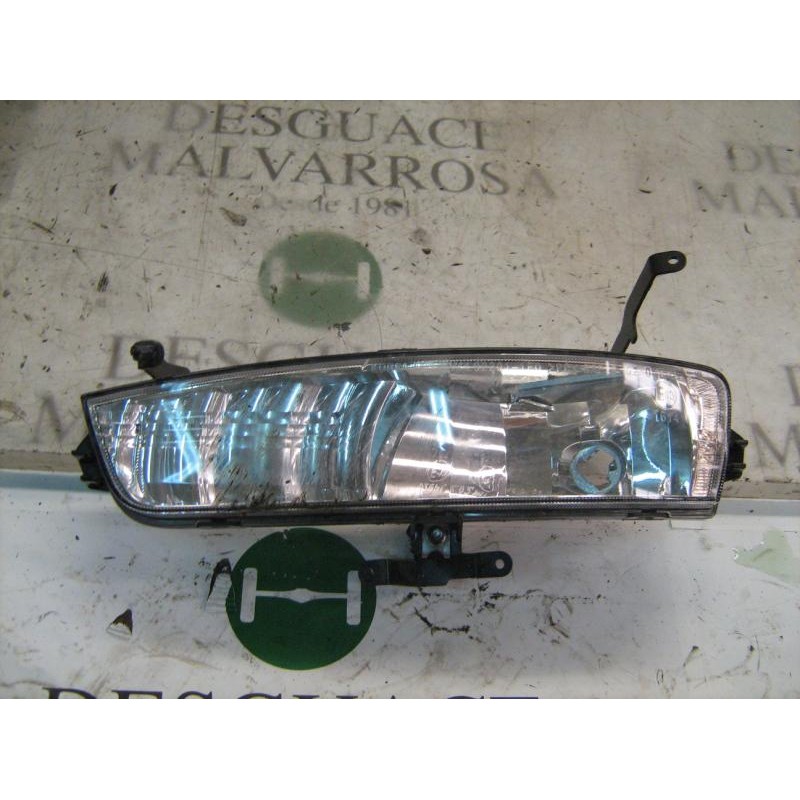 Recambio de faro antiniebla izquierdo para hyundai accent (mc) gls full crdi referencia OEM IAM 922011E000  