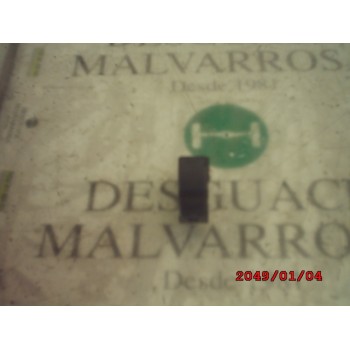 MANDO ELEVALUNAS DELANTERO DERECHO 
