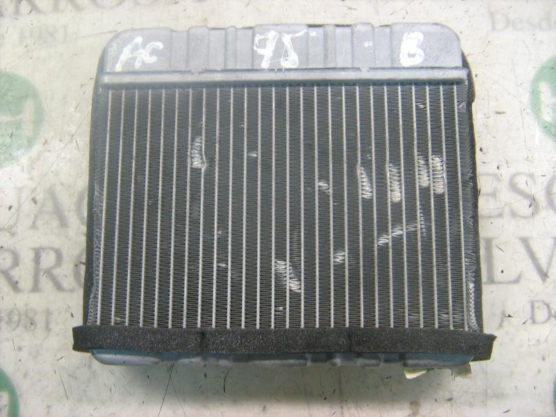 Recambio de radiador calefaccion / aire acondicionado para bmw serie 3 berlina (e46) 320d referencia OEM IAM 64118372783  