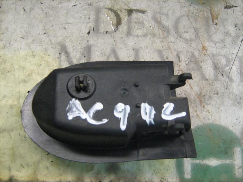 Recambio de maneta interior delantera izquierda para ford fiesta berlina referencia OEM IAM   