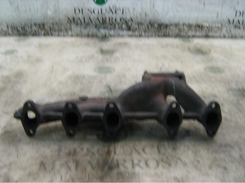 Recambio de colector escape para audi a6 berlina (c4) 2.5 tdi referencia OEM IAM 046253031A  