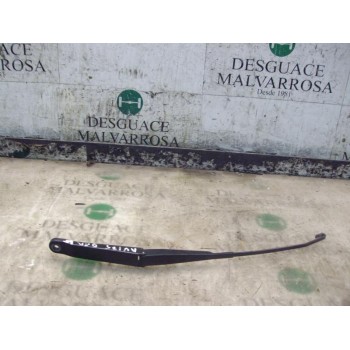 BRAZO LIMPIA DELANTERO DERECHO 