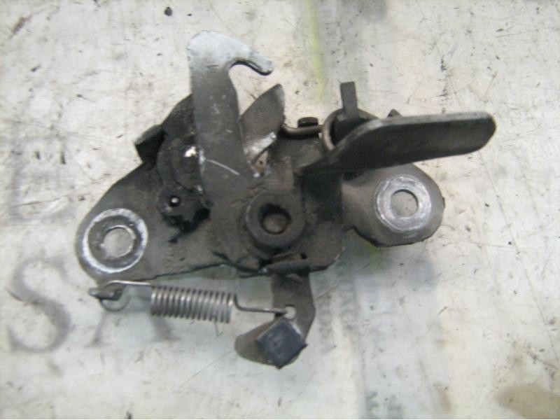 Recambio de cerradura capot para peugeot 206 berlina xr referencia OEM IAM   