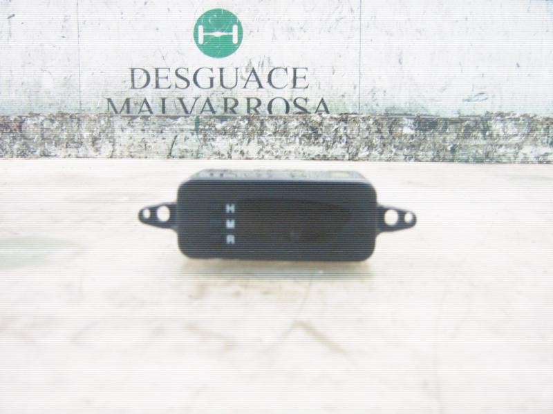 Recambio de mando multifuncion para kia rio ls berlina (5-ptas.) referencia OEM IAM   