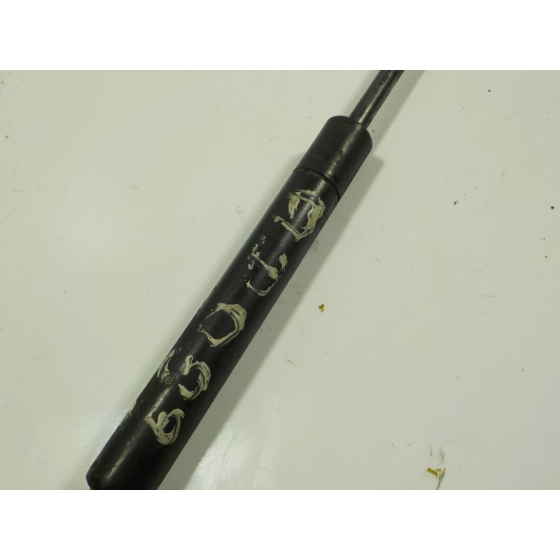 Recambio de amortiguadores maletero / porton para audi a4 berlina (b5) 1.8 referencia OEM IAM 8D9827552F  