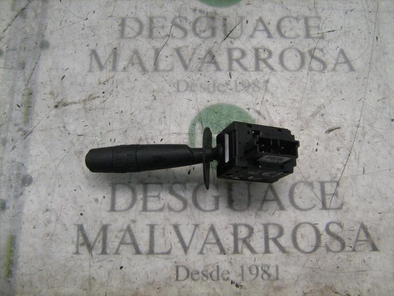 Recambio de mando limpia para citroën xantia berlina 1.9 turbodiesel referencia OEM IAM   