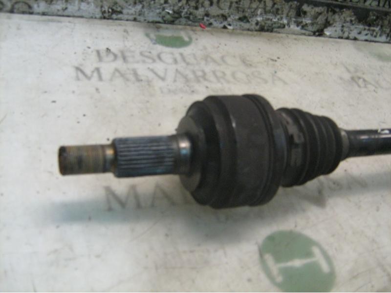 Recambio de transmision izquierda para volkswagen touareg (7la) v6 referencia OEM IAM 7L0407271F  