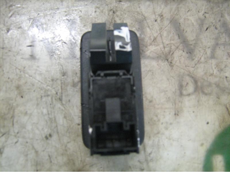 Recambio de mando elevalunas trasero derecho para volkswagen touareg (7la) v6 referencia OEM IAM 7L6959855C3X1 7L6959851B 