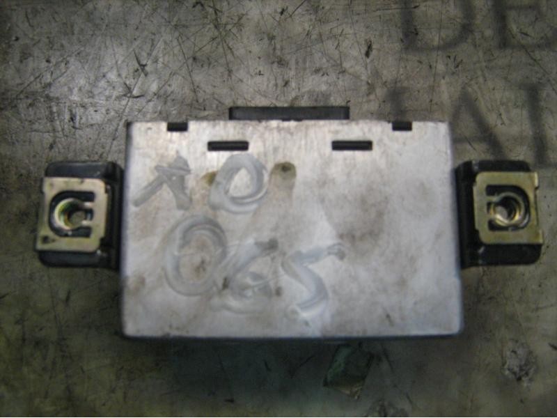 Recambio de modulo electronico para audi a6 berlina (c4) 2.5 tdi referencia OEM IAM 4A0951173A 4A0951173 