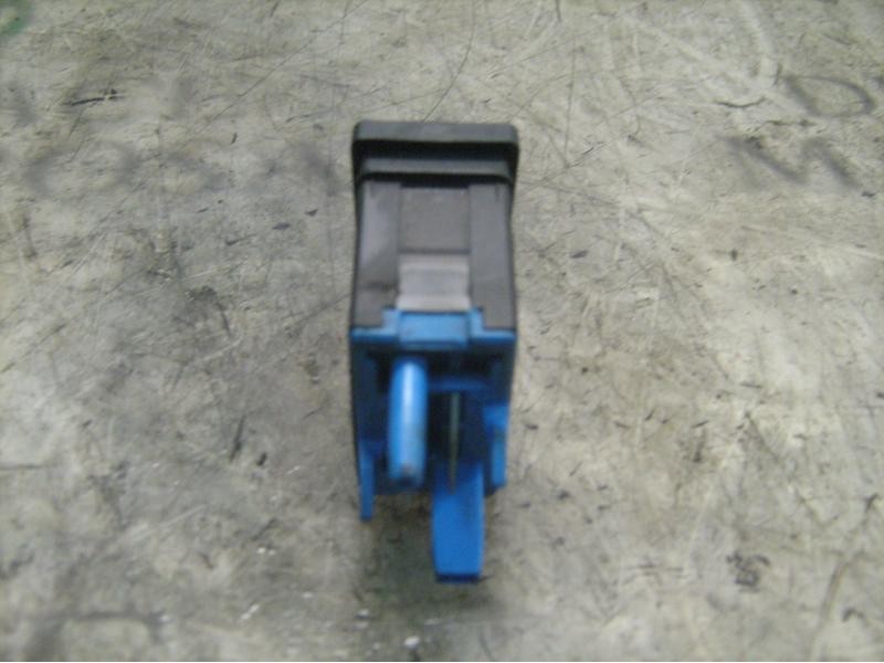 Recambio de modulo electronico para audi a6 berlina (c4) 2.5 tdi referencia OEM IAM 4A0941301A01C 4A0941001A 