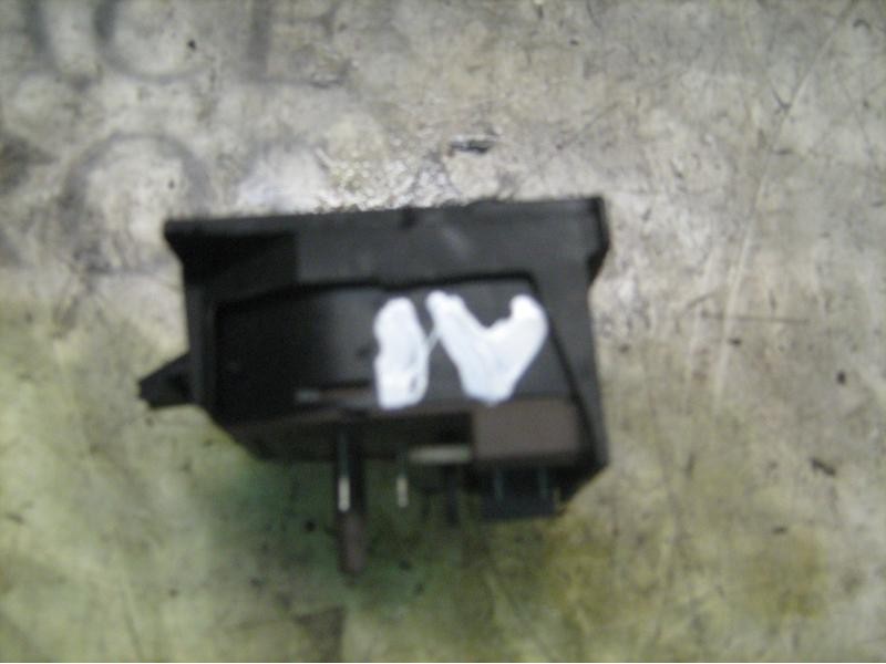 Recambio de mando retrovisor para audi a6 berlina (c4) 2.5 tdi referencia OEM IAM  4A0959565 