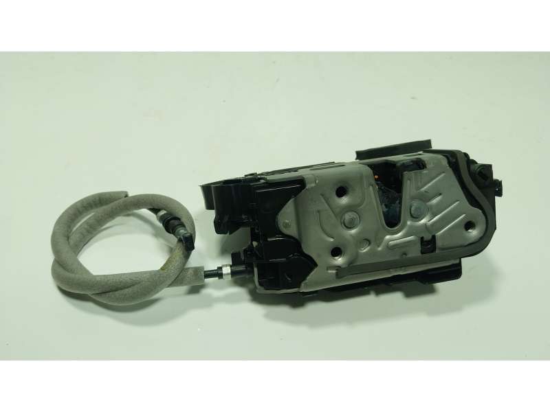 Recambio de cerradura puerta delantera derecha para volkswagen caddy v monospace (sbb, sbj) 2.0 tdi bmt referencia OEM IAM 5TB83
