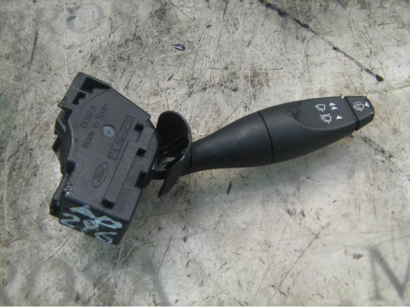 Recambio de mando limpia para ford fiesta (cbk) ghia referencia OEM IAM   