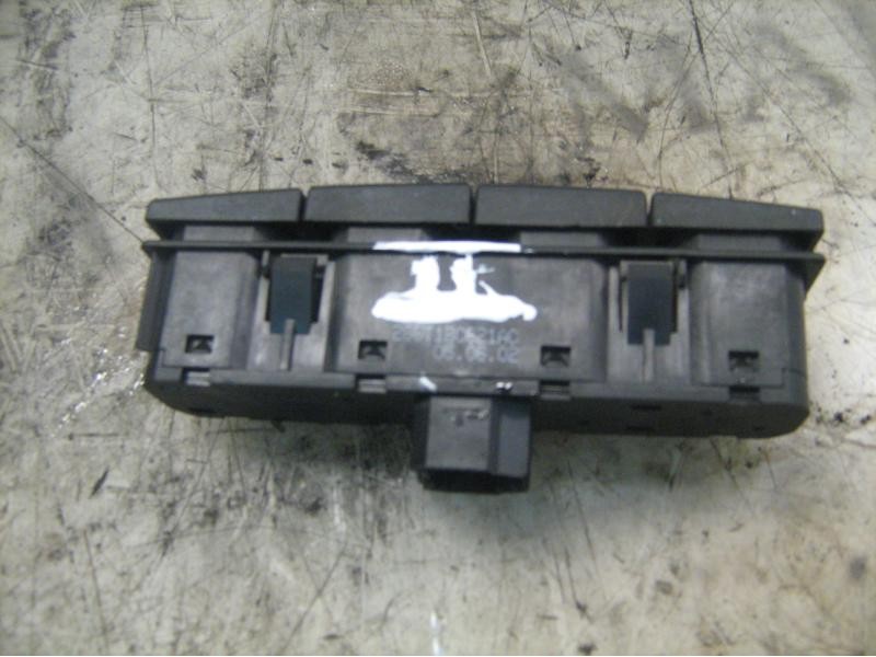 Recambio de modulo electronico para ford fiesta (cbk) ghia referencia OEM IAM   