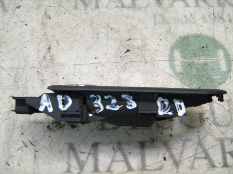 Recambio de maneta interior delantera derecha para volkswagen passat berlina (3b2) highline referencia OEM IAM   