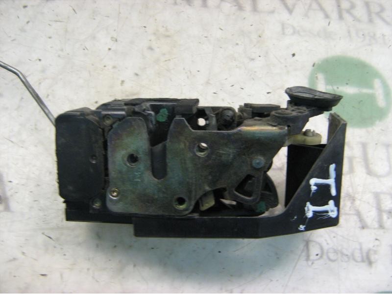 Recambio de cerradura puerta trasera izquierda para alfa romeo 156 (116) 2.4 jtd distinctive referencia OEM IAM   