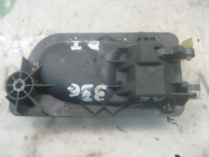 Recambio de maneta interior delantera izquierda para renault laguna (b56) 1.9 dci rt referencia OEM IAM   