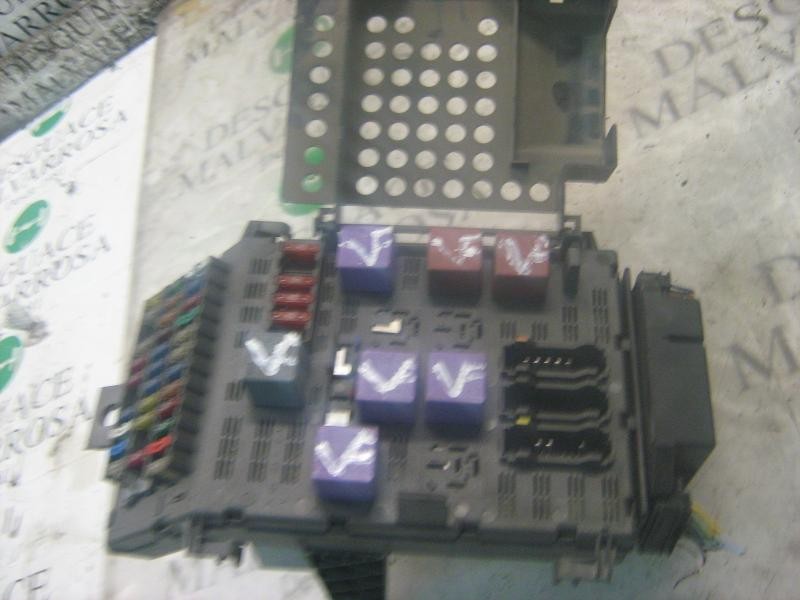 Recambio de caja reles / fusibles para renault laguna (b56) 1.9 dci rt referencia OEM IAM   