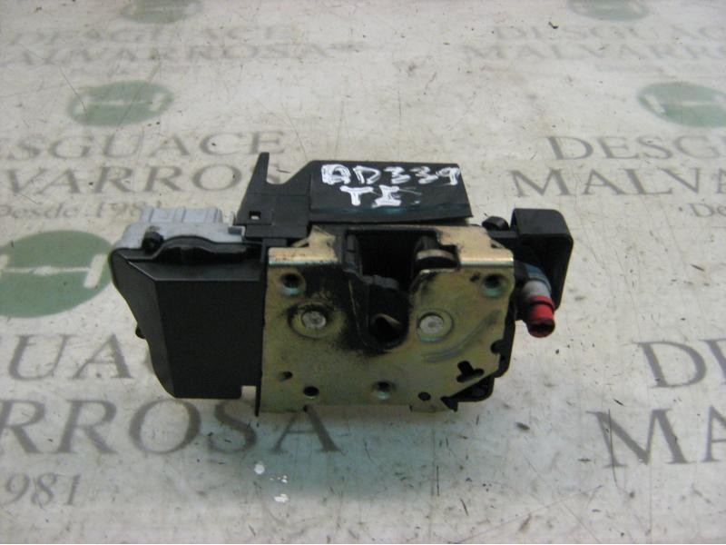 Recambio de cerradura puerta trasera izquierda para peugeot 307 (s1) xr referencia OEM IAM   