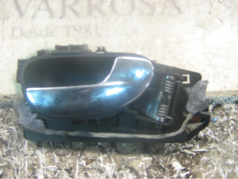 Recambio de maneta interior delantera derecha para peugeot 307 (s1) xr referencia OEM IAM   