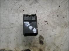 Recambio de mando elevalunas trasero izquierdo para volkswagen passat berlina (3b2) highline referencia OEM IAM    2