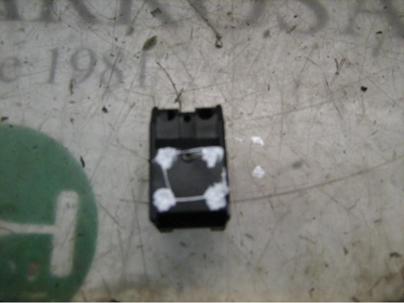 Recambio de mando elevalunas trasero derecho para volkswagen passat berlina (3b2) highline referencia OEM IAM   