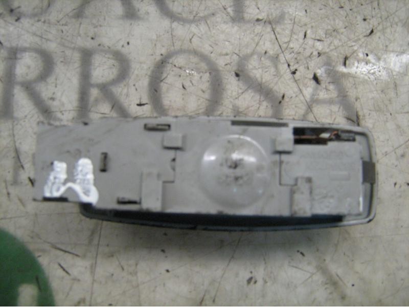 Recambio de piloto interior para volkswagen passat berlina (3b2) highline referencia OEM IAM   