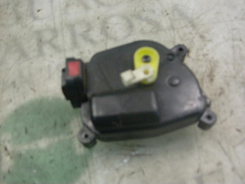 Recambio de motor c/c trasero izquierdo para hyundai matrix (fc) 1.6 gls referencia OEM IAM   