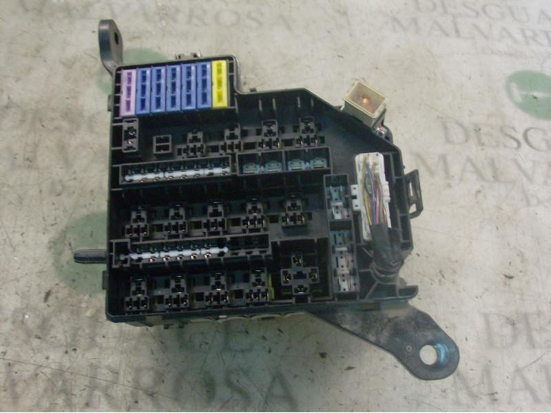 Recambio de caja reles / fusibles para hyundai matrix (fc) 1.6 gls referencia OEM IAM 9120017321 9120017321 