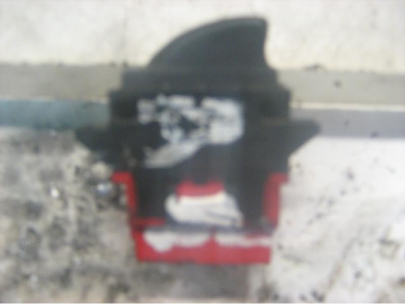 Recambio de mando elevalunas trasero izquierdo para renault laguna (b56) 2.2 dt rxe referencia OEM IAM   