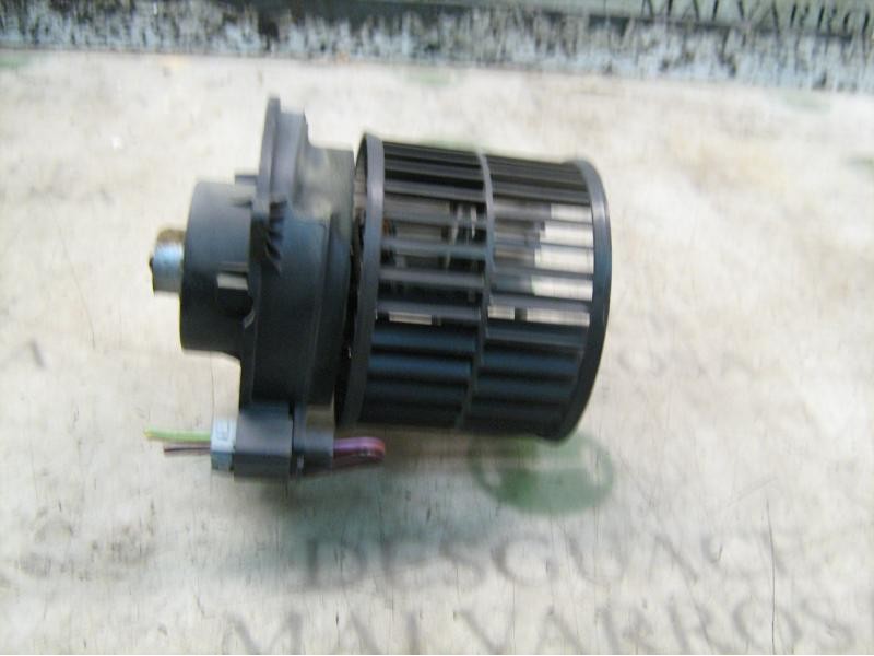 Recambio de motor calefaccion para ford fiesta (cbk) ghia referencia OEM IAM   
