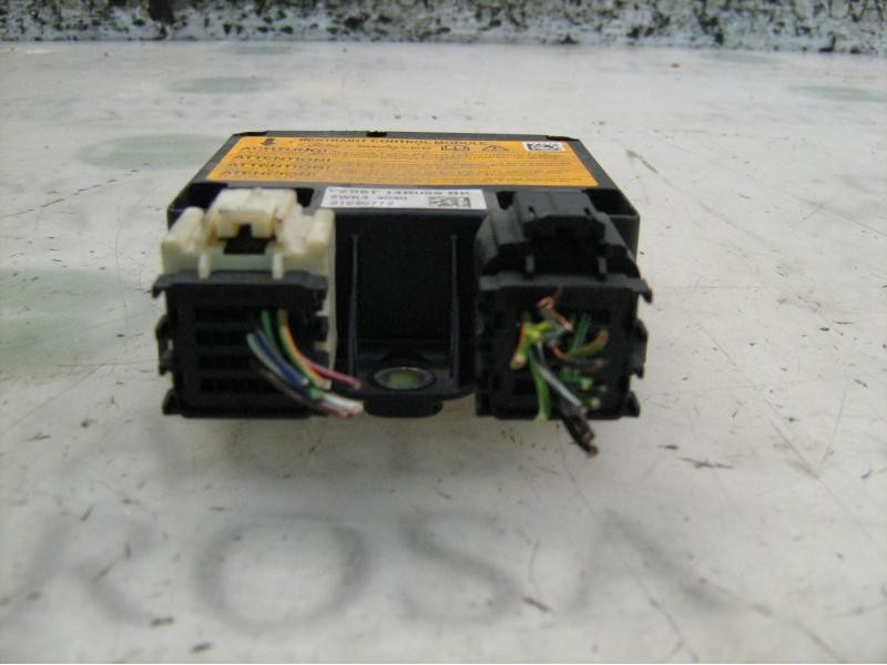 Recambio de centralita airbag para ford fiesta (cbk) ghia referencia OEM IAM   