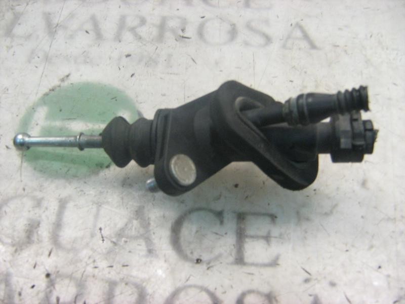 Recambio de bomba embrague para opel corsa c comfort referencia OEM IAM   