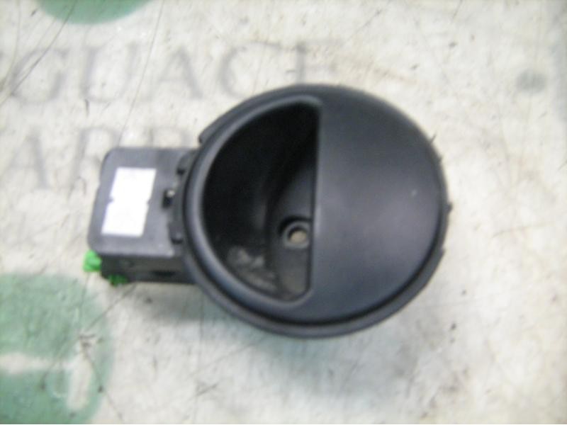 Recambio de maneta interior delantera izquierda para chevrolet kalos 1.4 sport referencia OEM IAM   