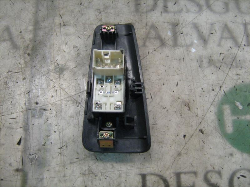 Recambio de mando elevalunas trasero izquierdo para kia cerato 2.0 ex crdi berlina (4-ptas.) referencia OEM IAM   