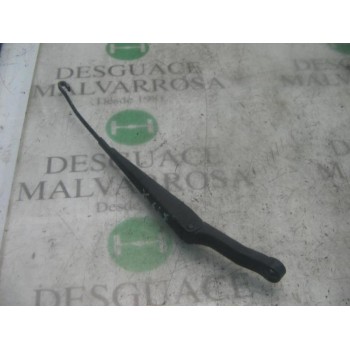 BRAZO LIMPIA DELANTERO DERECHO 