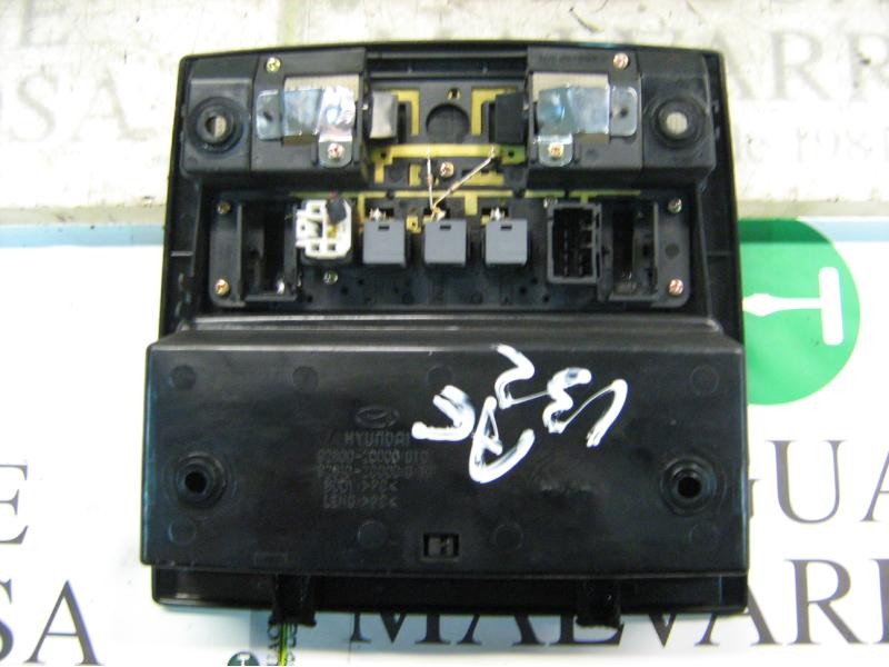 Recambio de piloto interior para hyundai coupe (gk) 2.0 fx full referencia OEM IAM 928002C000LK  