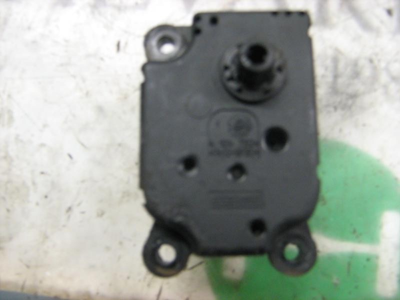 Recambio de motor electrico para citroën xsara picasso 2.0 hdi referencia OEM IAM   