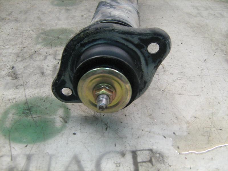 Recambio de amortiguador trasero derecho para chevrolet kalos 1.4 sport referencia OEM IAM   