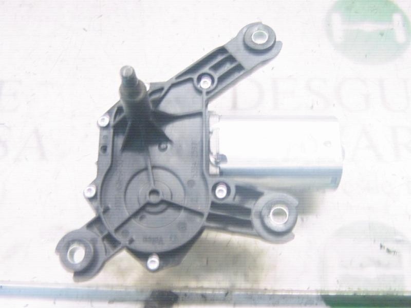 Recambio de motor limpia trasero para opel vectra c berlina sport referencia OEM IAM   