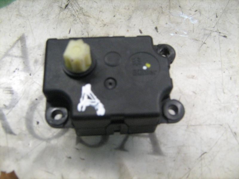 Recambio de motor electrico para renault megane ii berlina 5p confort dynamique referencia OEM IAM   